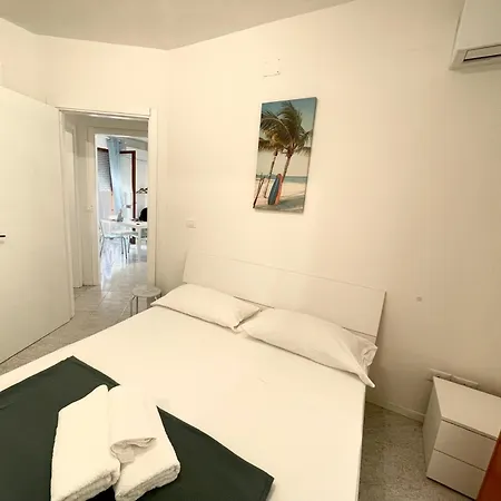 Fronte Mare Apartament *